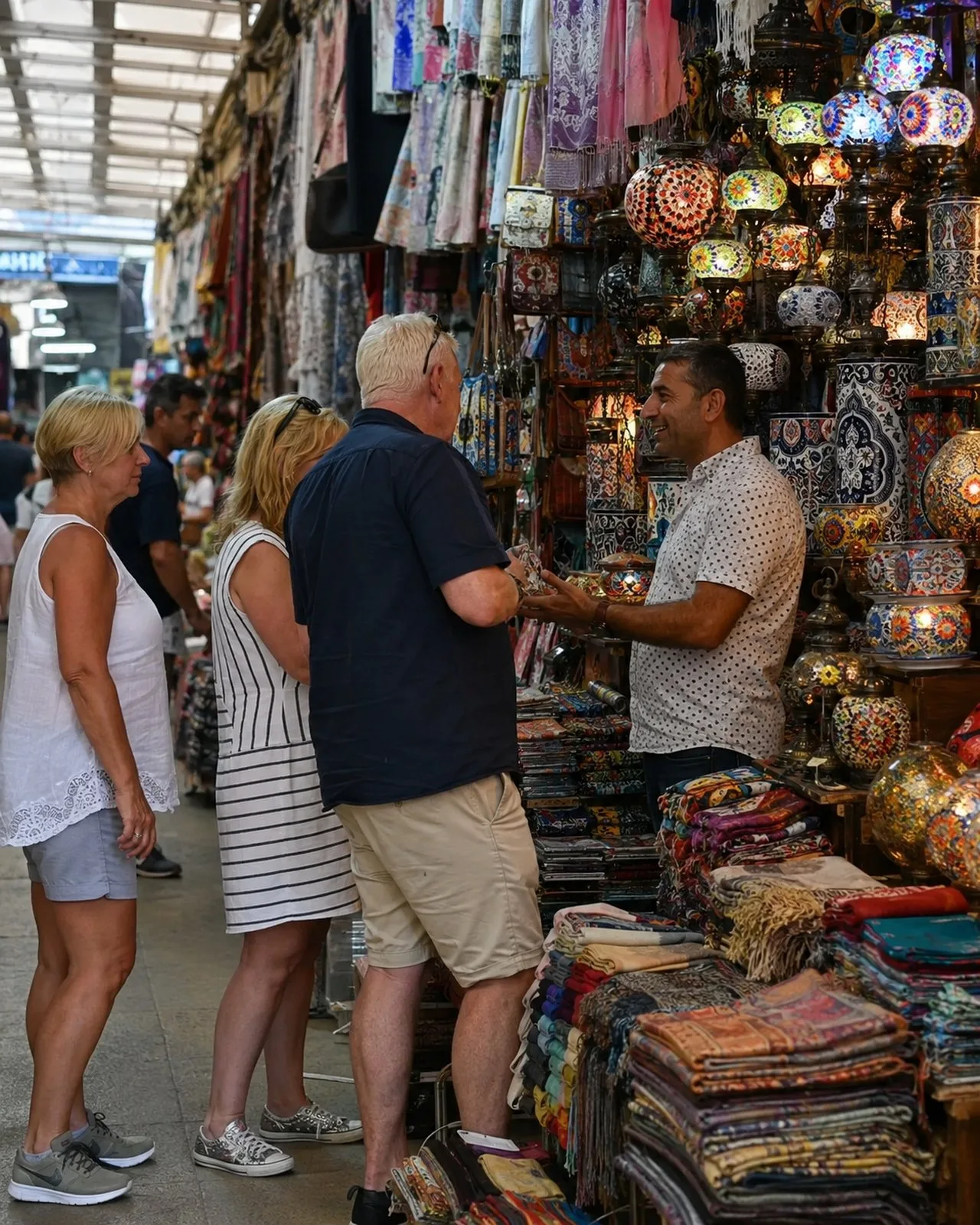Marmaris Market & Shopping Tour in Marmaris